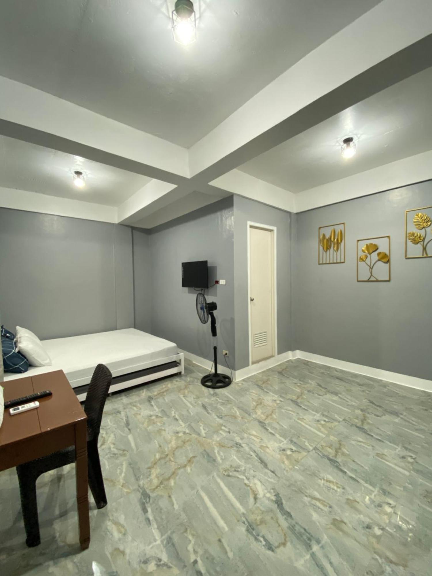 Maicaellas Transient Room Coron Exterior photo