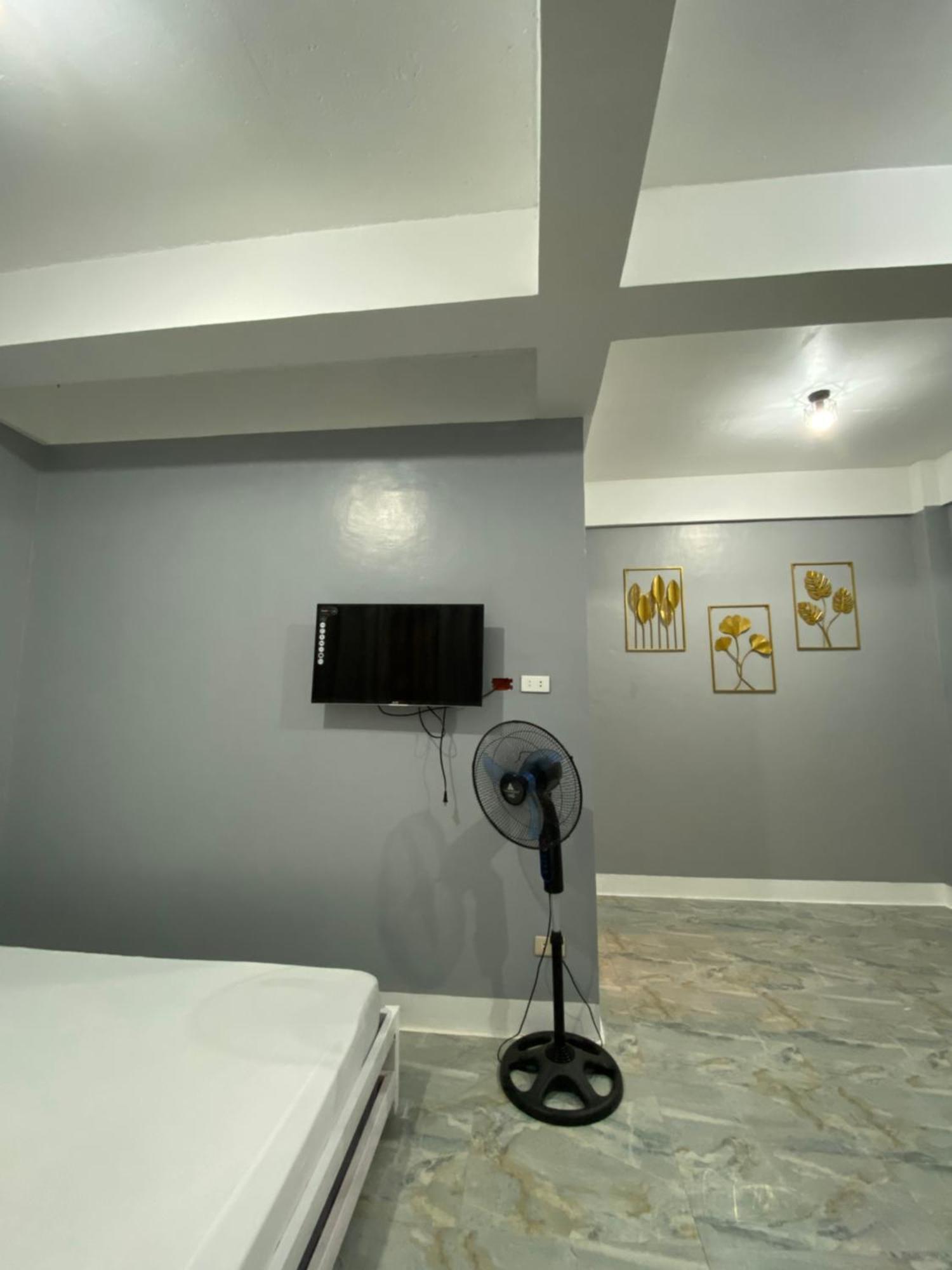 Maicaellas Transient Room Coron Exterior photo