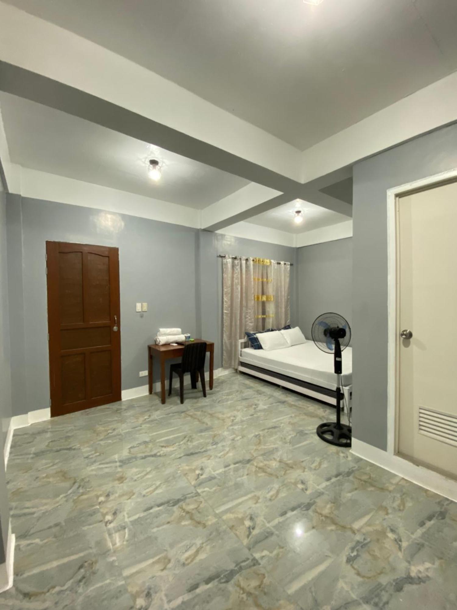 Maicaellas Transient Room Coron Exterior photo