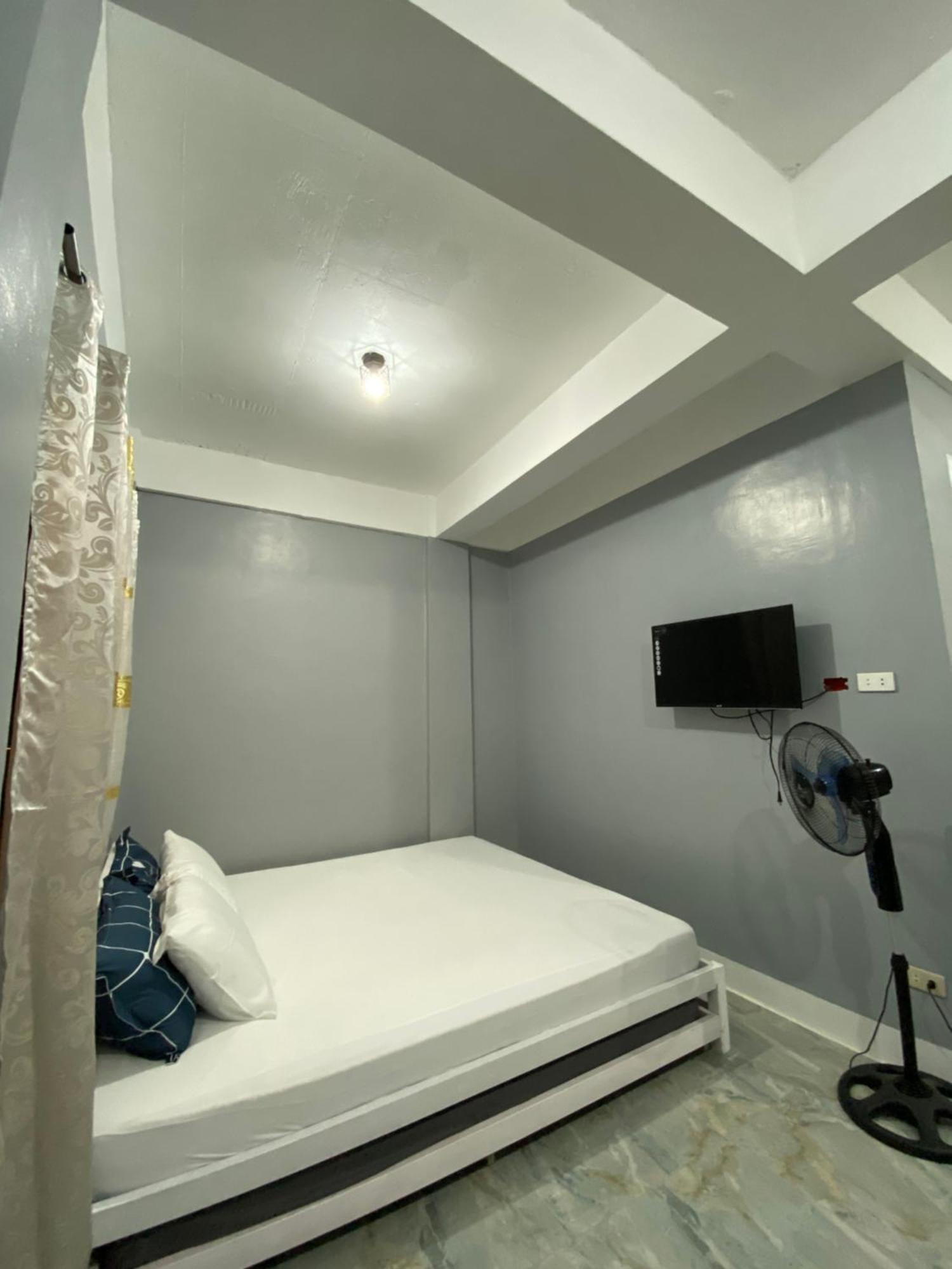 Maicaellas Transient Room Coron Exterior photo